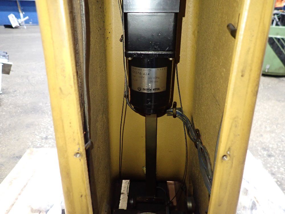 Buehler Hardness Tester - 1800-2000