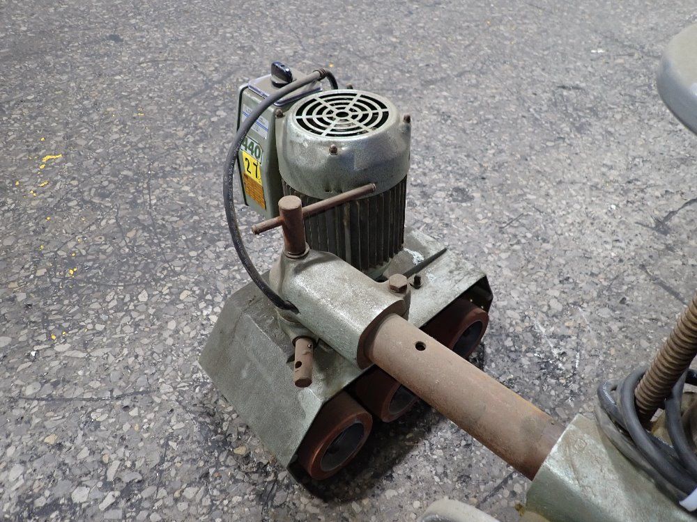 Univer Sanding Head