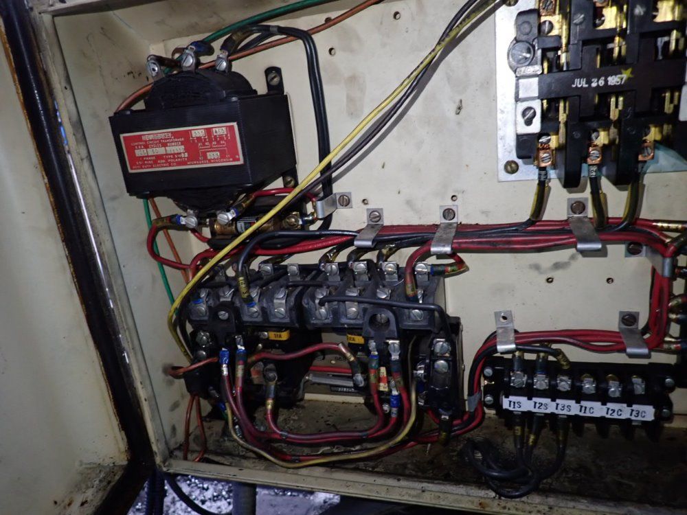 Cincinnati Lathe & Tool Co 35"x8" 122x36 Lathe - 122x36