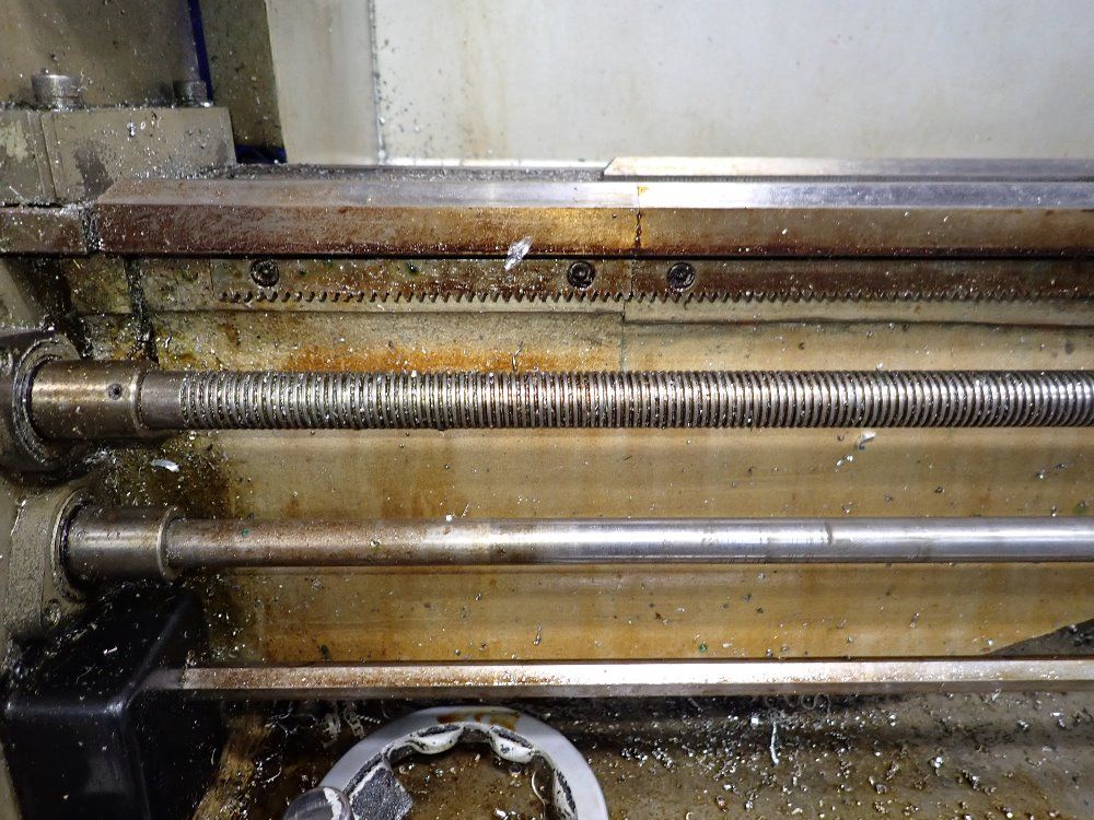 Vectrax 15"/16" X 42" 2001 Vectrax 82837915 Gap Bed Lathe - 82837915