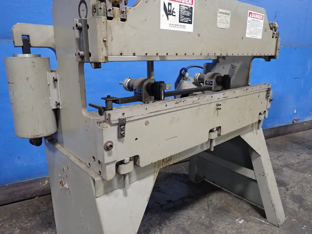 Bantam Brake 12 Ton X 48" B4120mf0 Press Brake - B4120mf0