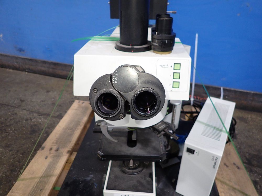 Olympus Microscope - Ax70trf