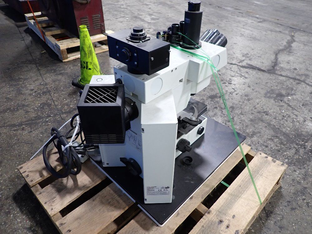 Olympus Microscope - Ax70trf