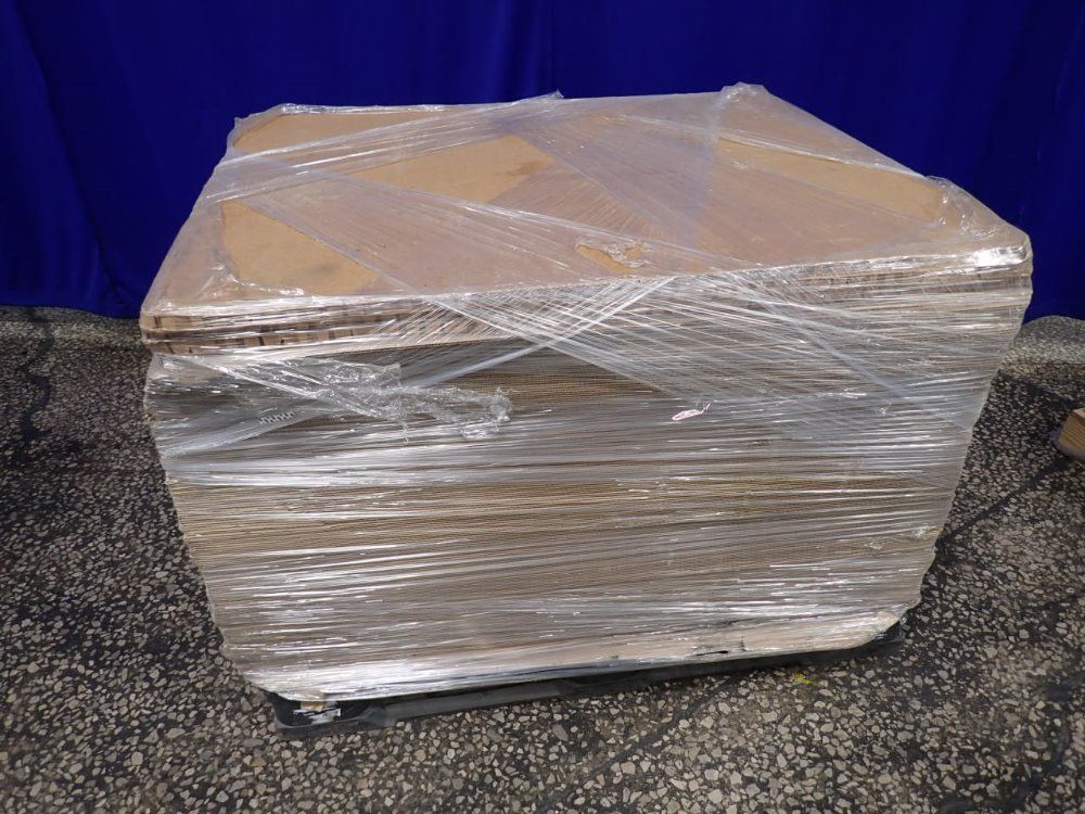 47 1/2"x40" Cardboard Sheets