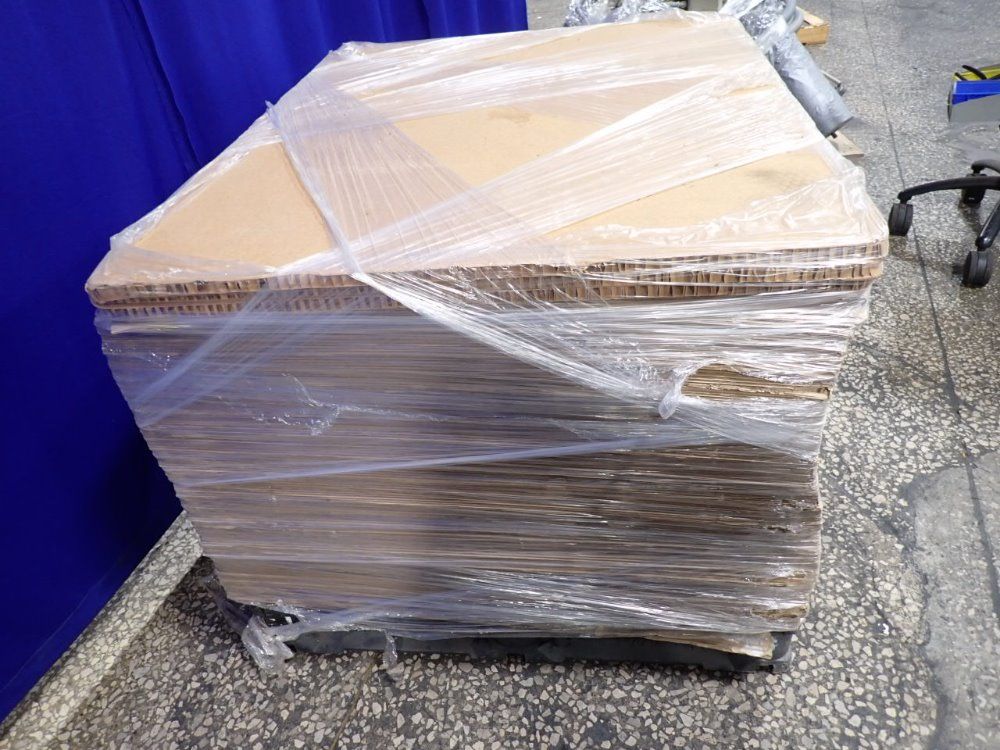 47 1/2"x40" Cardboard Sheets