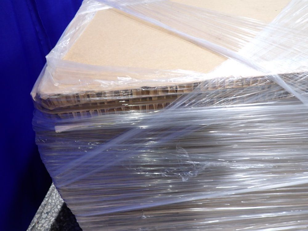 47 1/2"x40" Cardboard Sheets