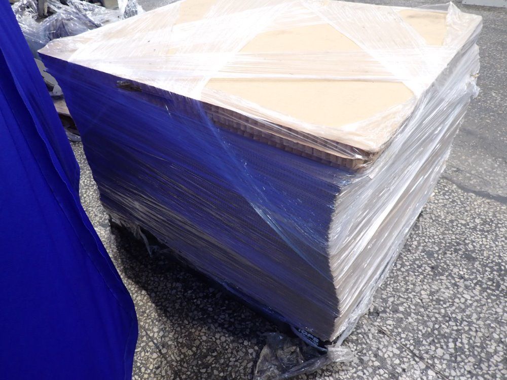 47 1/2"x40" Cardboard Sheets