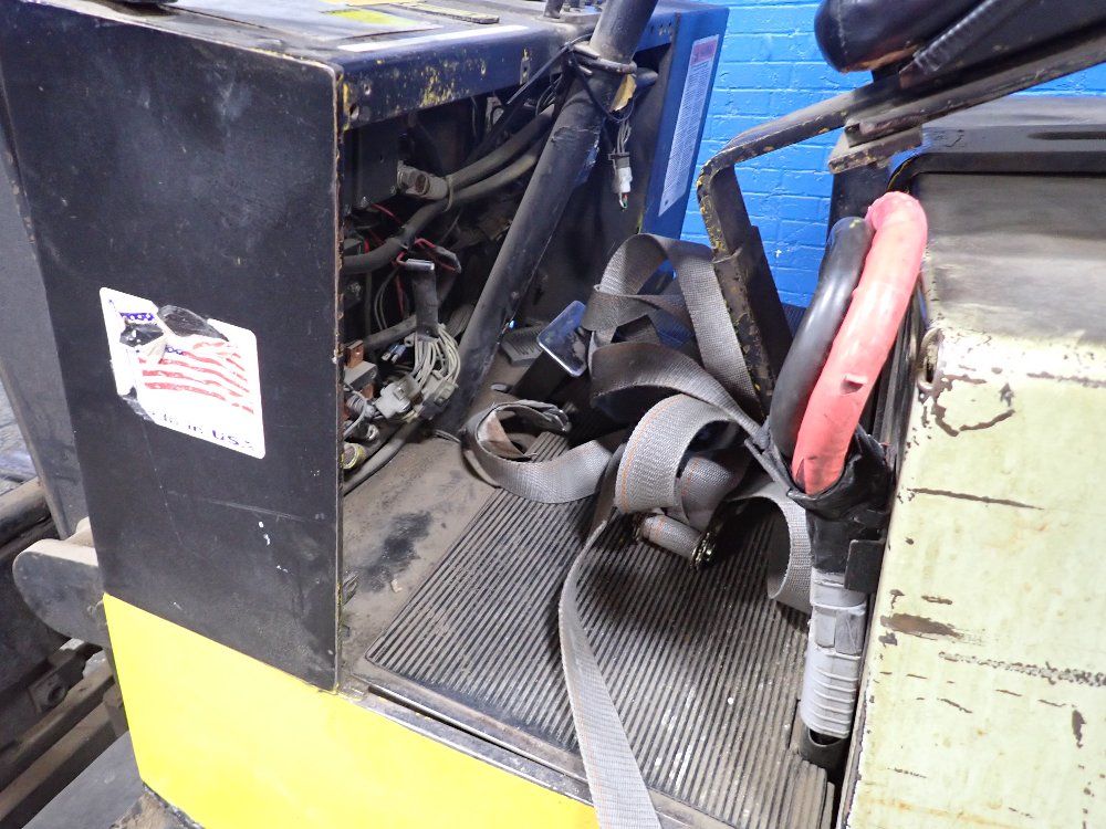 Yale 6000 Lbs Electric Forklift - Erc06fcn365e083