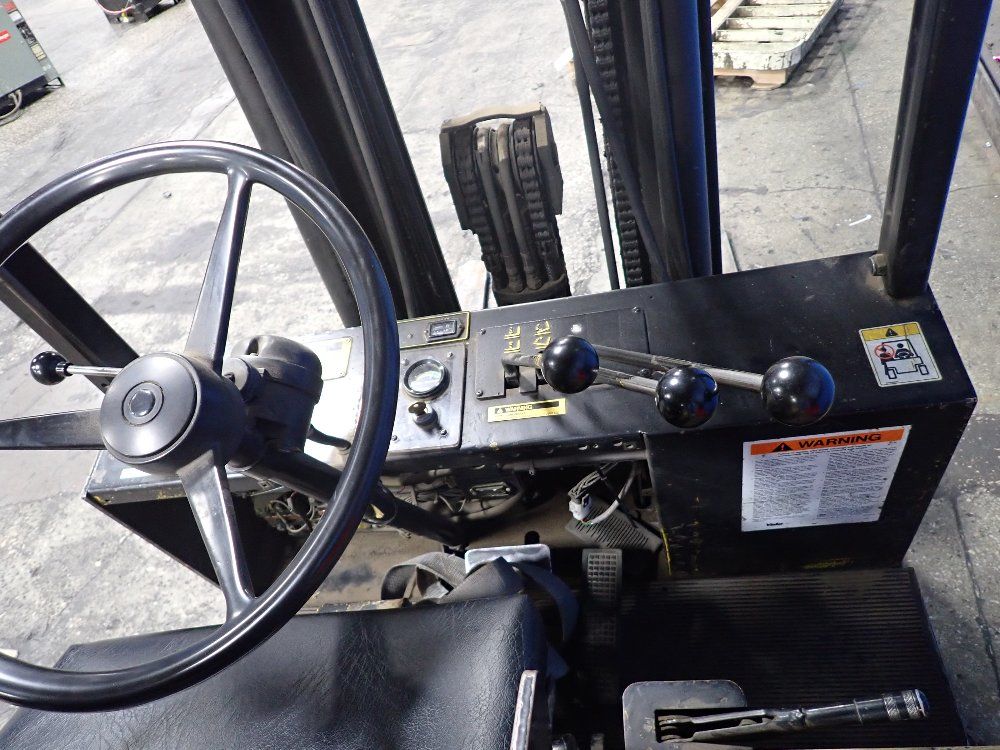 Yale 6000 Lbs Electric Forklift - Erc06fcn365e083