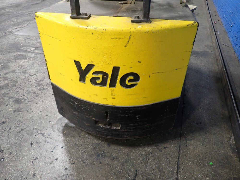 Yale 6000 Lbs Electric Forklift - Erc06fcn365e083