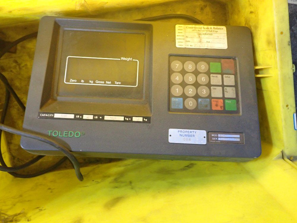 Toledo 2500 Lbs Scale - 8142