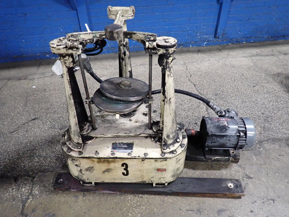 W.s. Tyler 8 1/2" Sieve Shaker