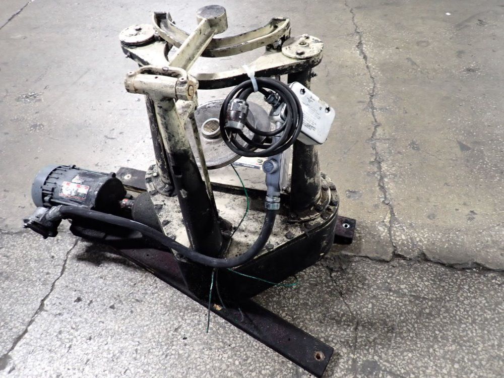 W.s. Tyler 8 1/2" Sieve Shaker