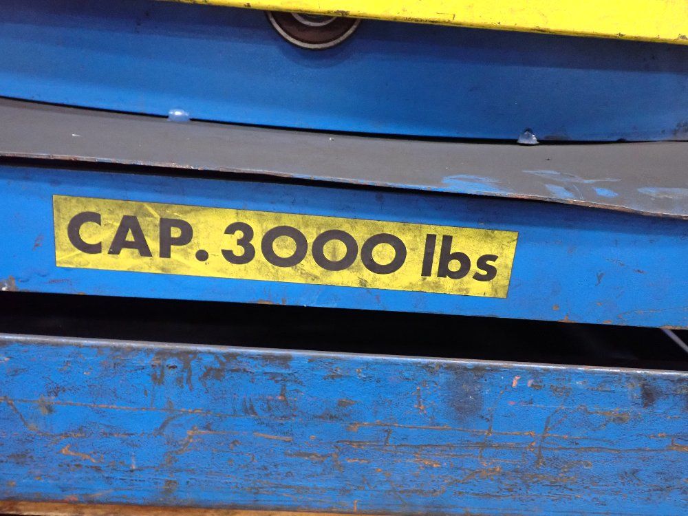 Bishamon 3000 Lbs Spring-loaded Pallet - Ez-30