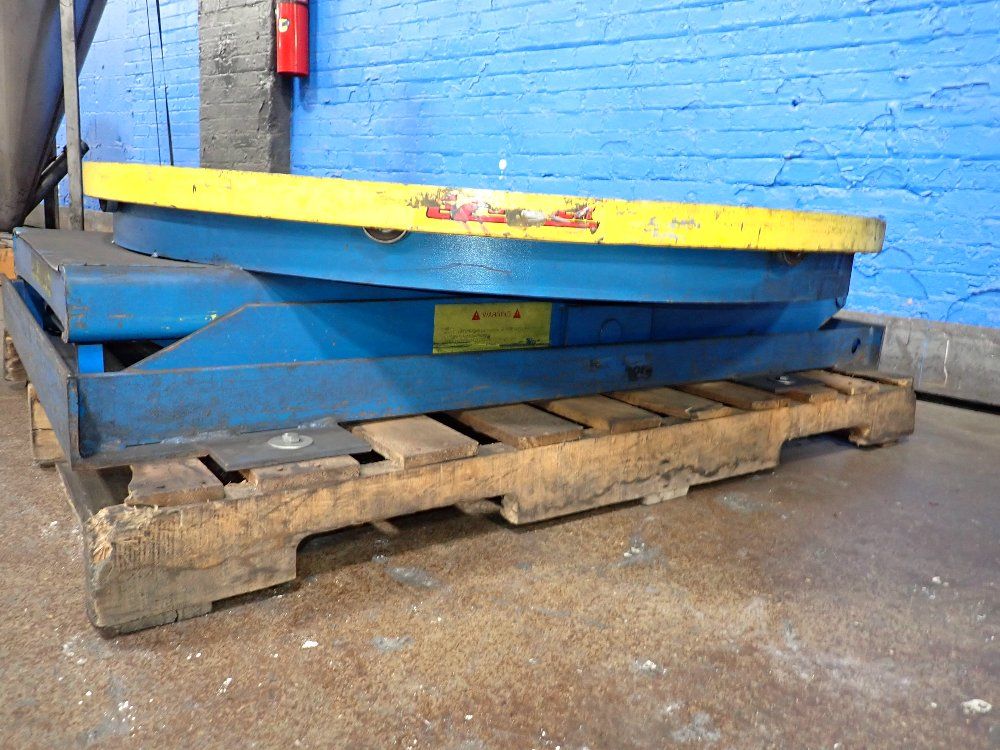 Bishamon 3000 Lbs Spring-loaded Pallet - Ez-30