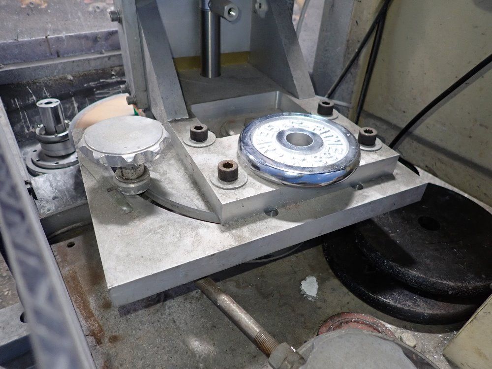 R. Howard Flat Lapping Mahcine - 6y-1