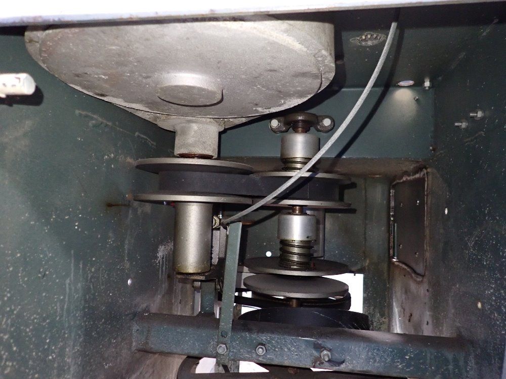 R. Howard Flat Lapping Mahcine - 6y-1