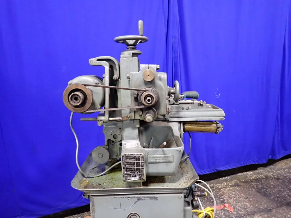 Brown & Sharpe Horizontal Mill - 000