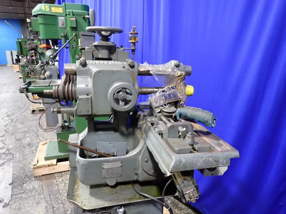 Brown & Sharpe Horizontal Mill - 000