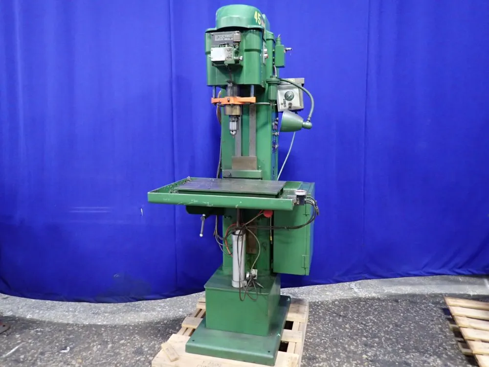 TAPPING MACHINE