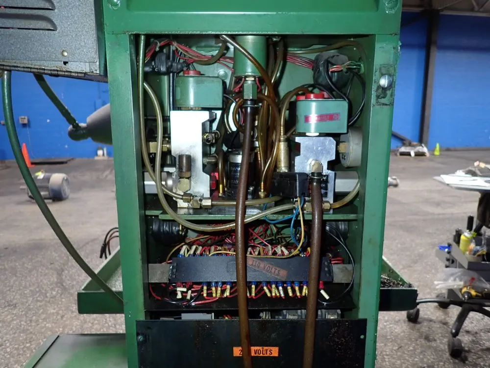 Snow Manufacturing Co 21"x13 1/2" Table Tapping Machine - Dr-3-r