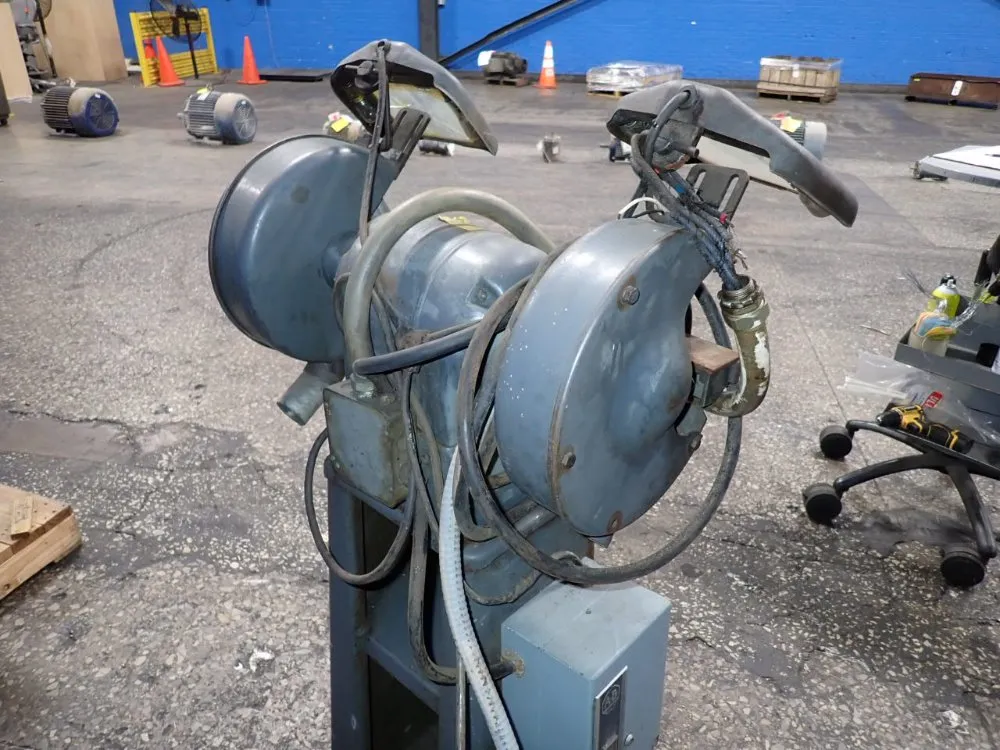 Black & Decker 10" Bench Grinder - 85