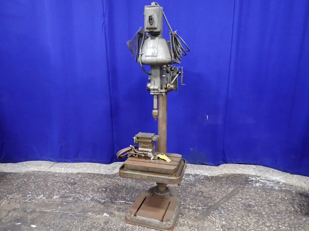 TAPPING MACHINE