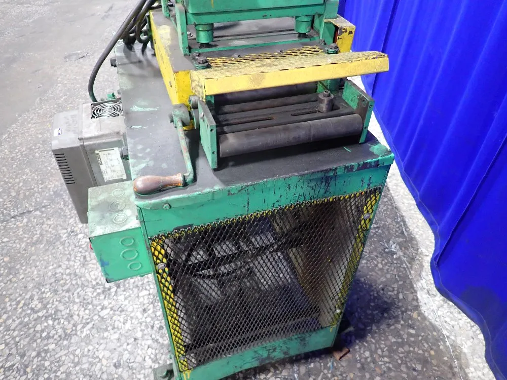 Rowe 12" Motorized Straightener - R10