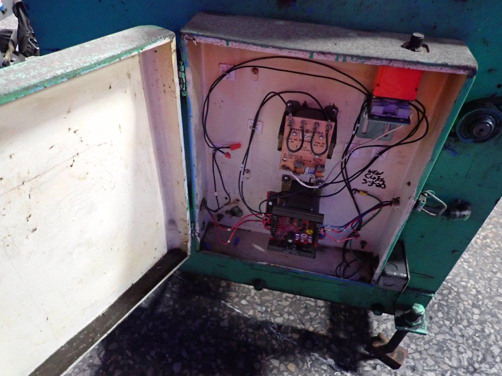 Rowe 12" Motorized Straightener - R10