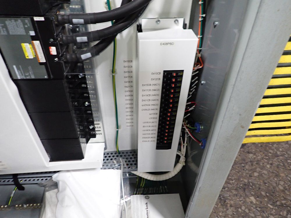 Square D Distribution Panel - Lj 250 / Hj 060
