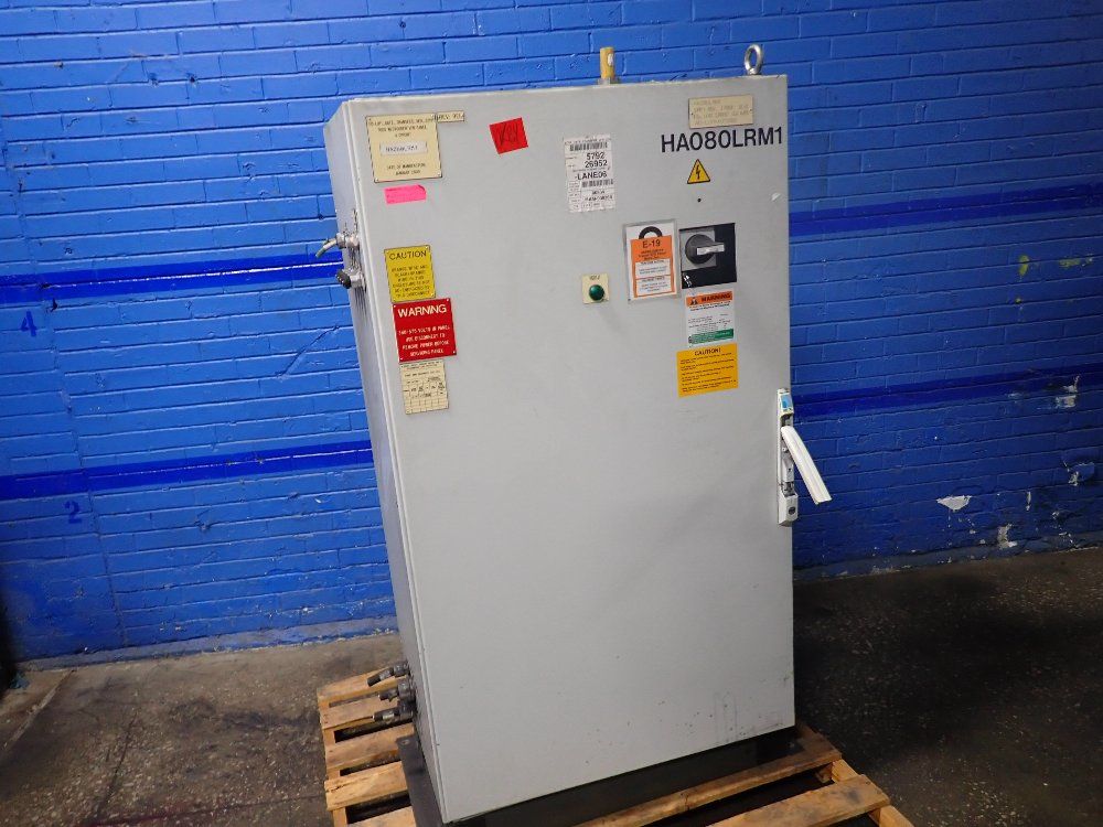 Rittal / Allen Bradley 13.6 Amps Tractor Vfd Panel Main Disc - Ha080lrm1