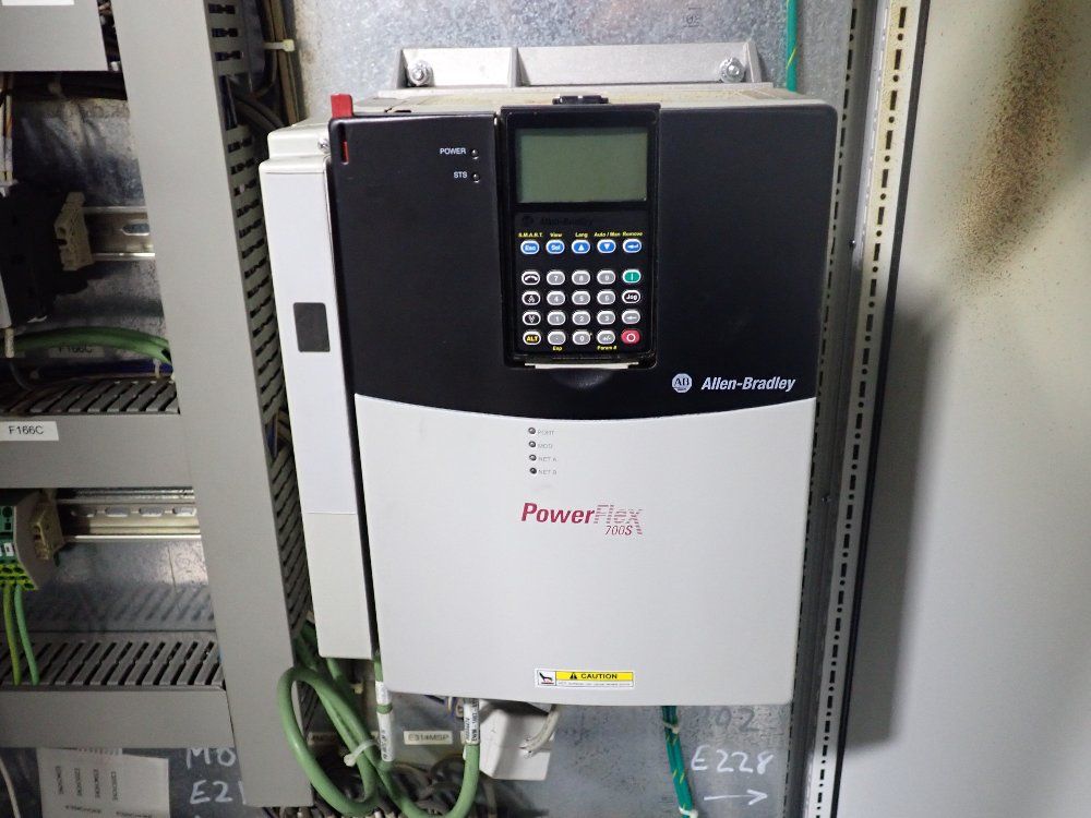 Rittal / Allen Bradley 13.6 Amps Tractor Vfd Panel Main Disc - Ha080lrm1