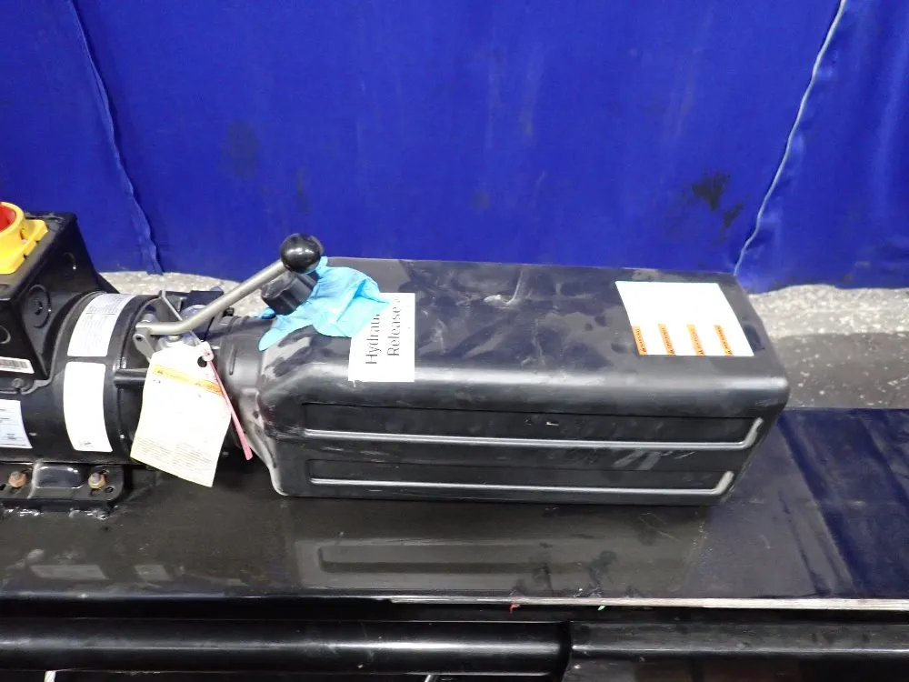 Challenger Lifts Challenger 2 Post Auto Lift - Cl10v3