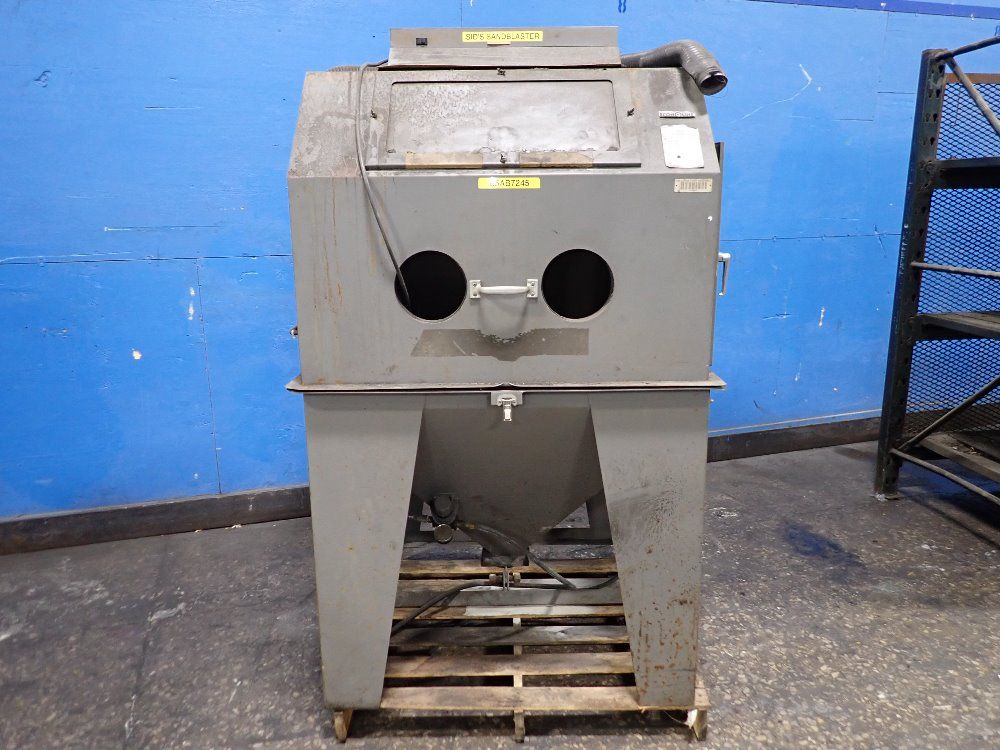 Econoline 39 1/2" X 39 1/2" X 31" Blast Cabinet