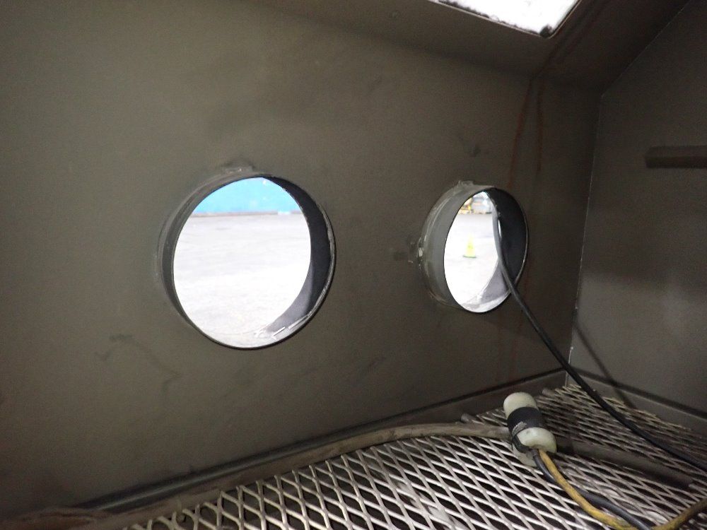 Econoline 39 1/2" X 39 1/2" X 31" Blast Cabinet