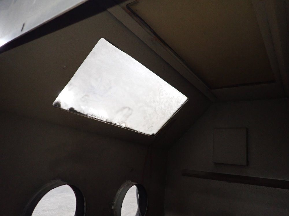 Econoline 39 1/2" X 39 1/2" X 31" Blast Cabinet