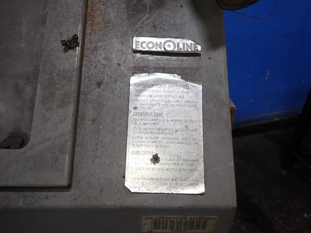 Econoline 39 1/2" X 39 1/2" X 31" Blast Cabinet