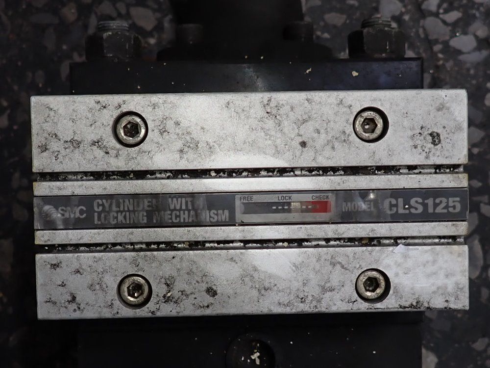 Smc Cylinder W/locking Mechanism - Cls125