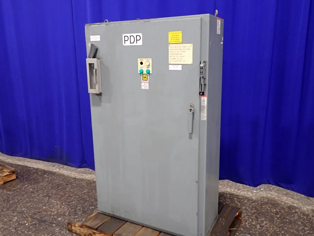 Square D Power Distribution Panel - Ecs-1104