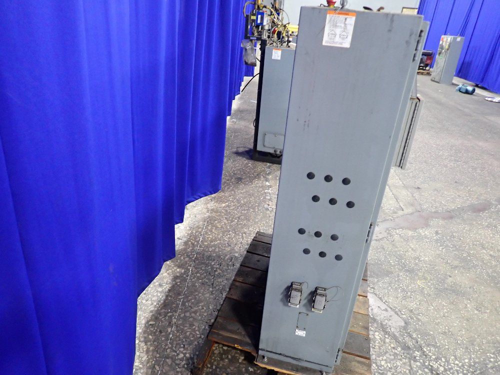 Square D Power Distribution Panel - Ecs-1104