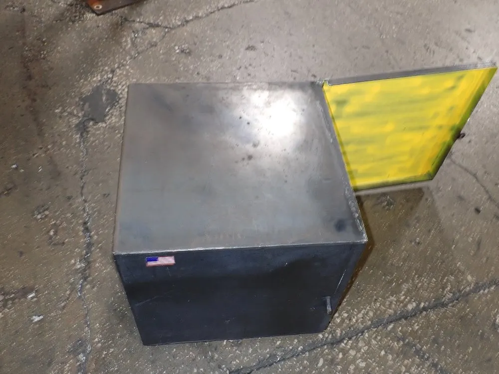 18" X 18" X 18" Cabinet