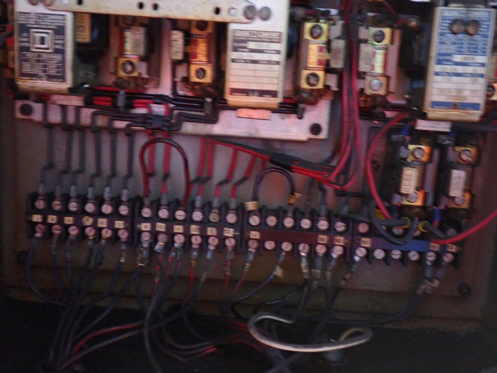 Thompson 18"x6" Surface Grinder