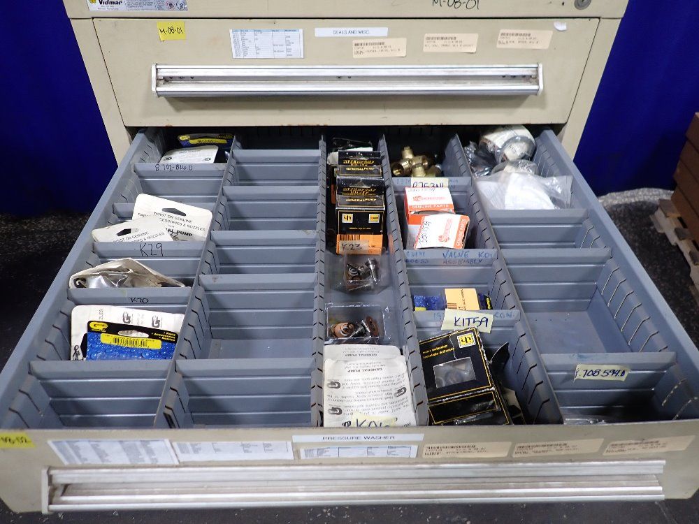 Stanley 8 Drawers/25 1/2" X 25 1/2" Vidmar Cabinet W/pump Supply Parts