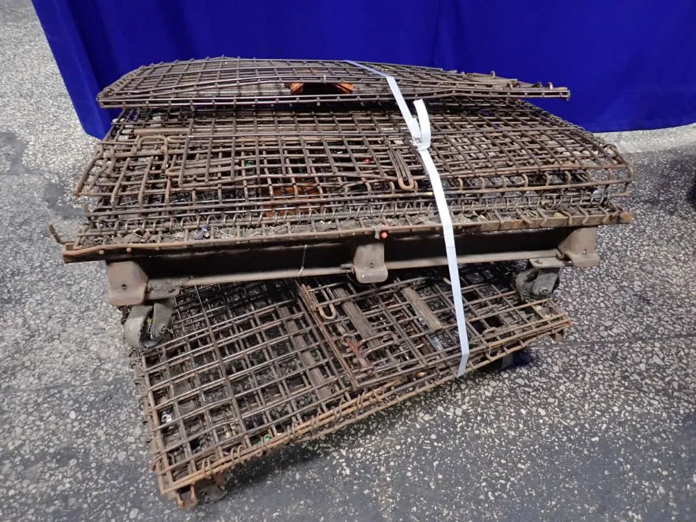 COLLAPSIBLE WIRE BASKETS