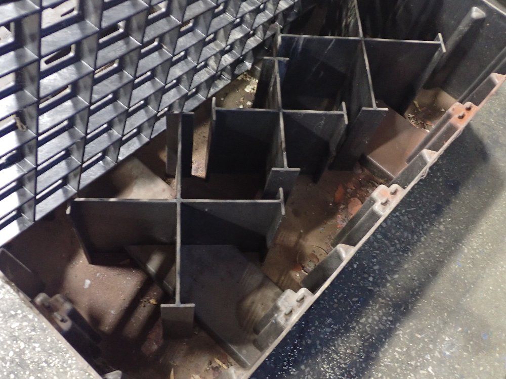 Eagle Containment Pallet - 1640b