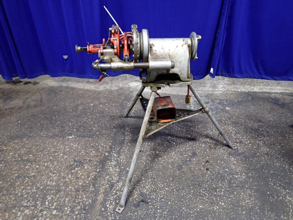 Ridgid 2 1/2" Threading Machine - 300