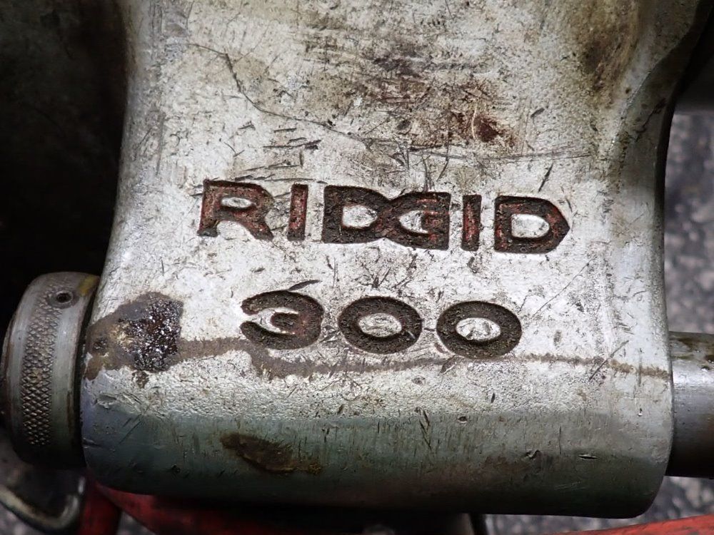 Ridgid 2 1/2" Threading Machine - 300