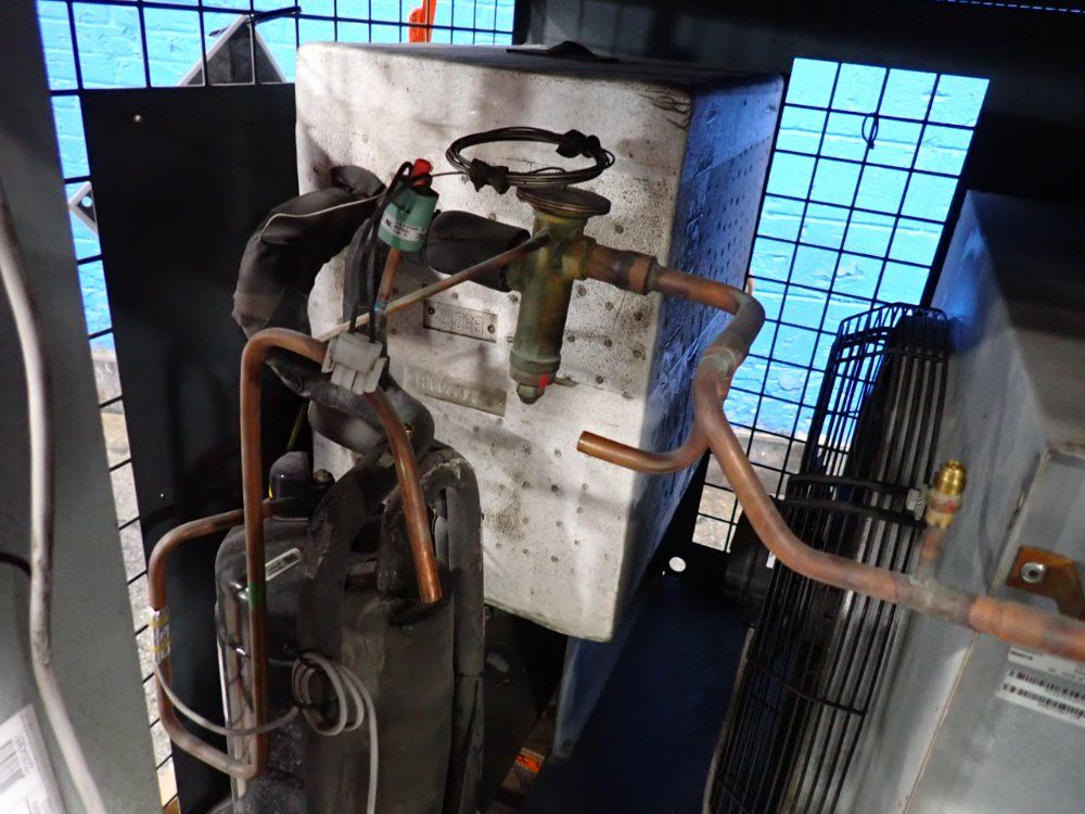 Atlas Copco Air Dryer - Fx270n