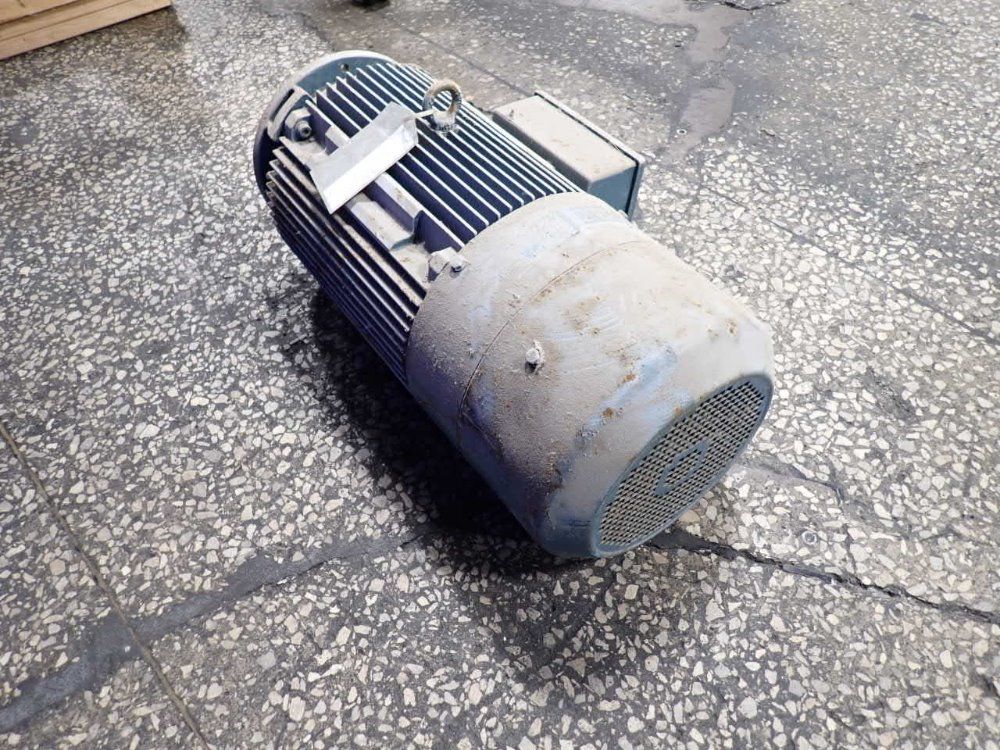 Sew Eurodrive 25 Hp Motor - Dfv180m4tfv