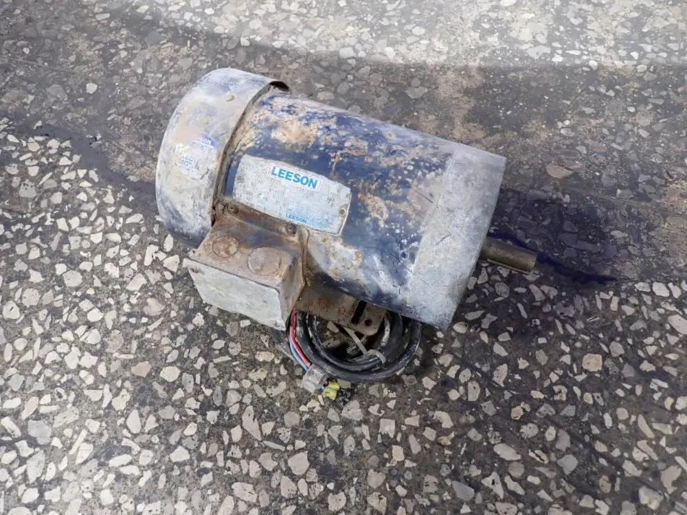 MOTOR